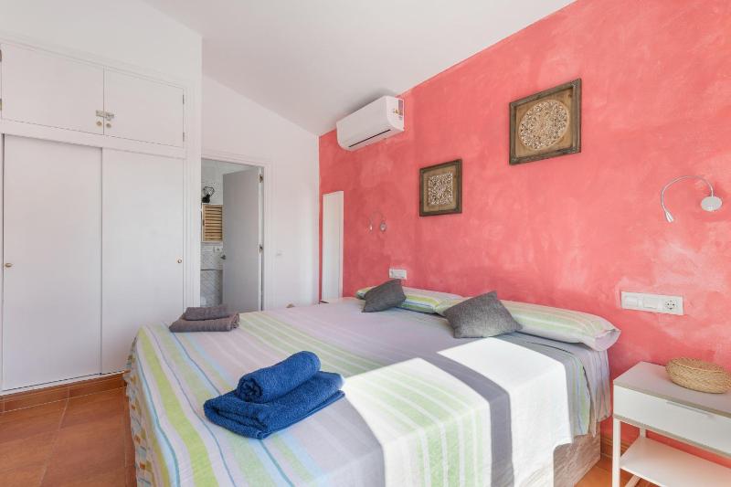 Villa Rose - image 2