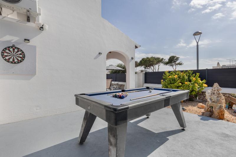 Villa Rose - image 12