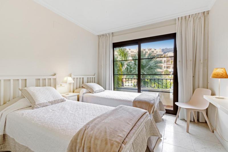 Villa Gadea 4-3 - image 31
