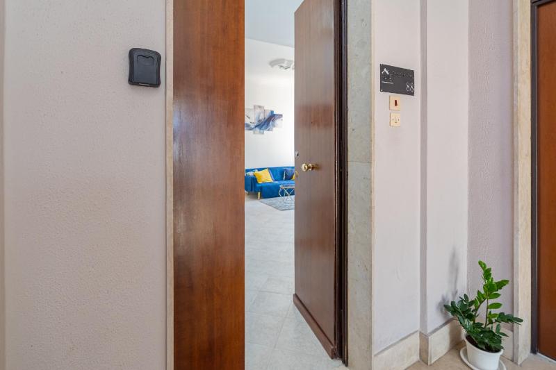 Trinacria Home 88 - image 25