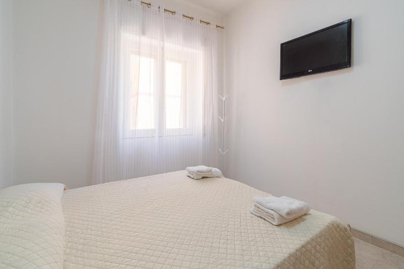 Trinacria Home 88 - image 21