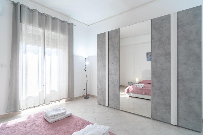 Trinacria Home 88 - image 11