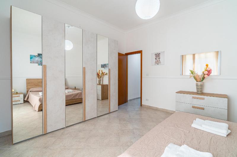 Trinacria Home 88 - image 6