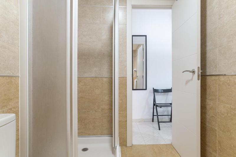 Hostal Avenida - image 33