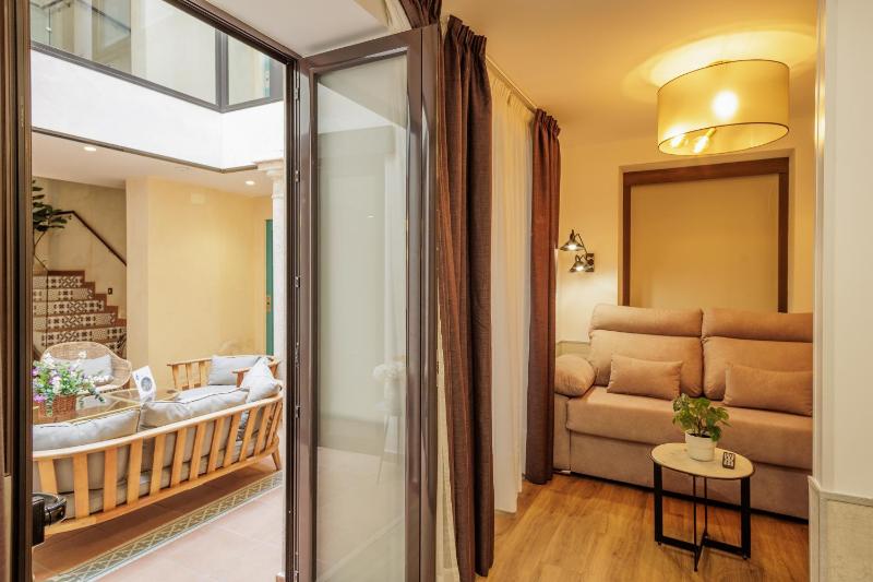 San Pablo Suites - image 3