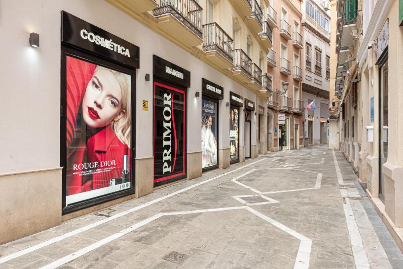 Estudios Larios 9 - image 9