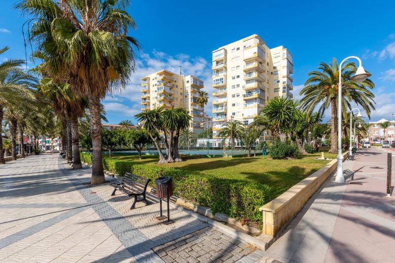 50 mts beach with sea views pool - image 24