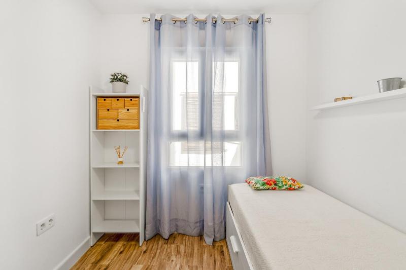 Fuengirola Beach con parking gratis - image 18