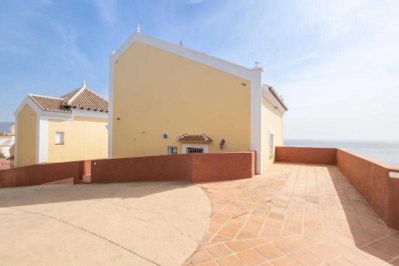 Exclusive Villa - Great Sea View - image 16