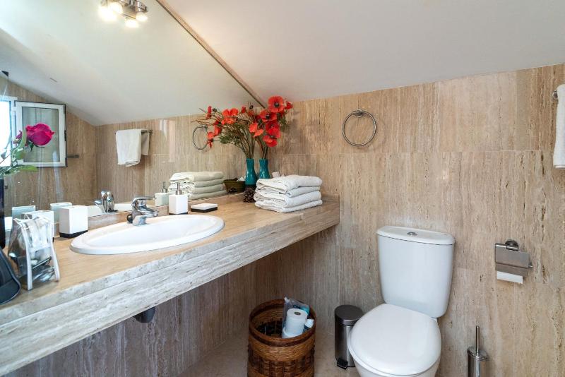 Marbella Penthouse apartment - image 9