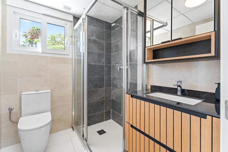 Casa Bos Orange Pool and Jacuzzi - image 16