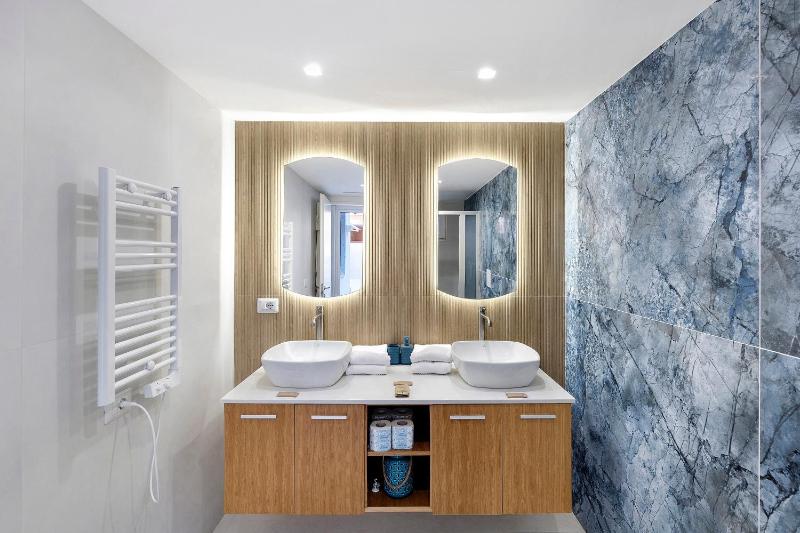 Dolce Vita Apartments - image 25