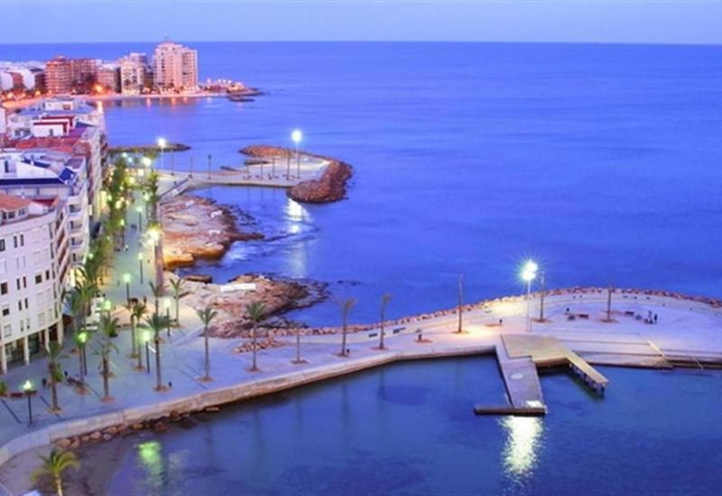 Apartment 50 meters from the beach - image 5