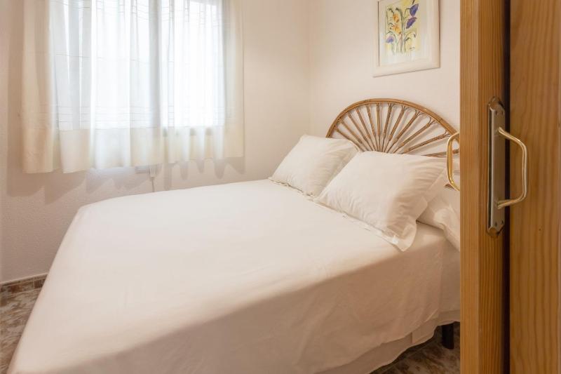 Apartment 50 meters from the beach - image 11