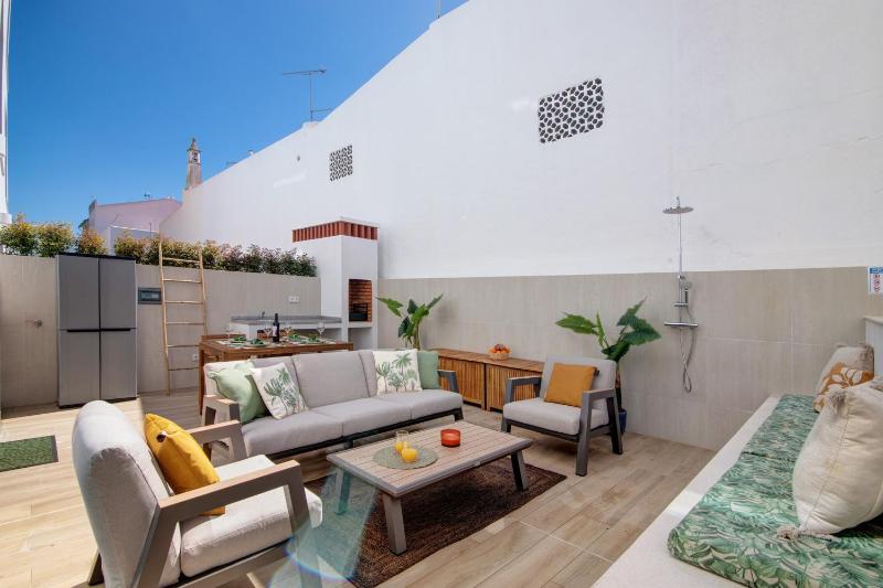 The Olive Tree Apartment - image 12
