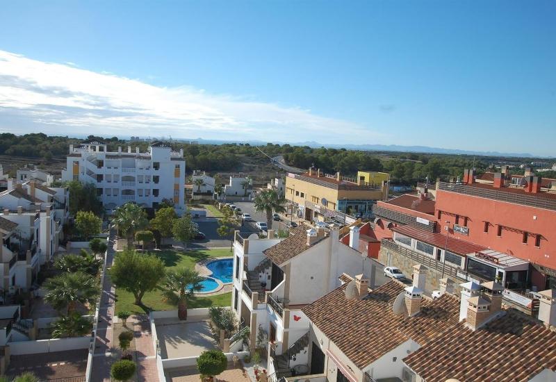 Very nice apartment with see views - image 12