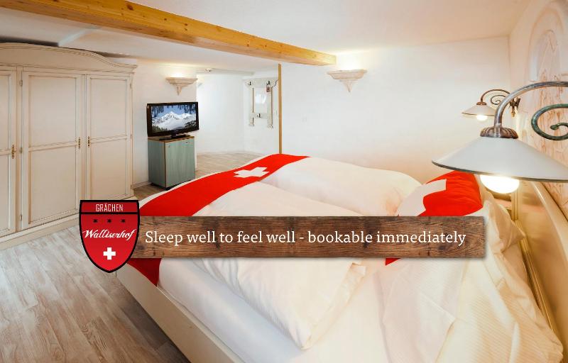 Superior Double Room image 2