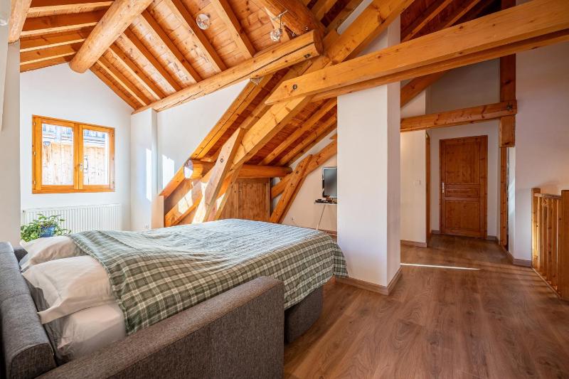 Chalet au bois joli - image 4