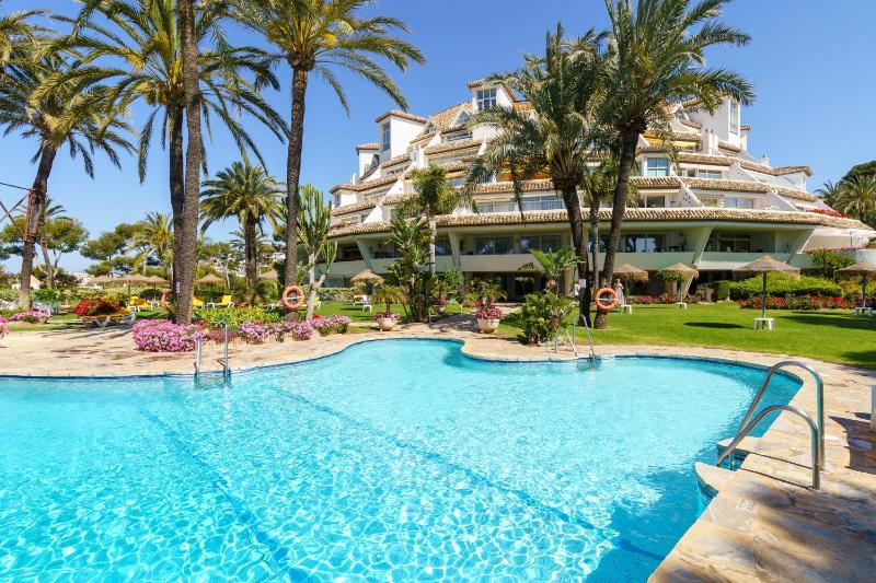 Mijas Costa Modern 2 bed apartment - image 1