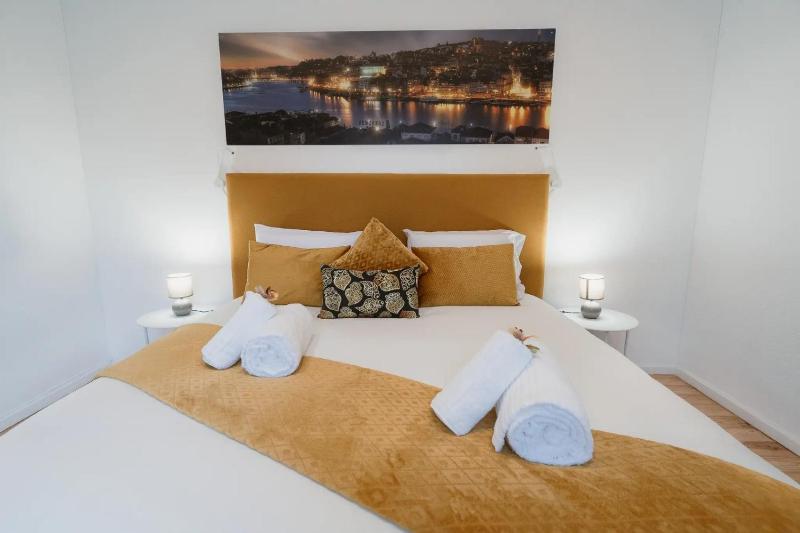 Douro Garden Home Rooftop - image 35