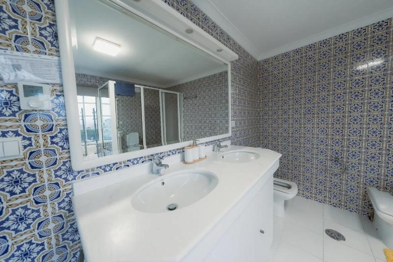 Douro Garden Home Rooftop - image 2