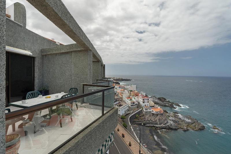 Al Mar Los Gigantes - image 30
