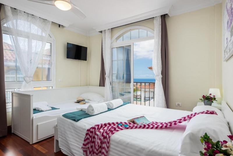 Villa Costa Adeje - image 7