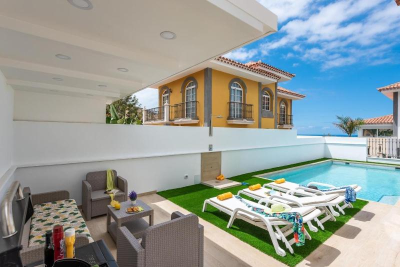 Villa Costa Adeje - image 9