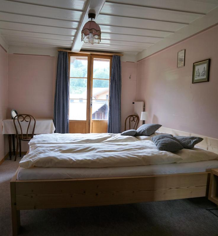 Budget Room with Shared Bathroom image 4
