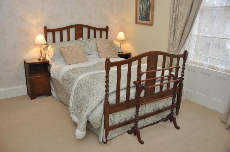 Standard Double Room image 2