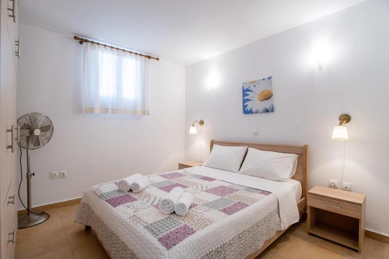 Blue Xenia Villas Paros - image 32