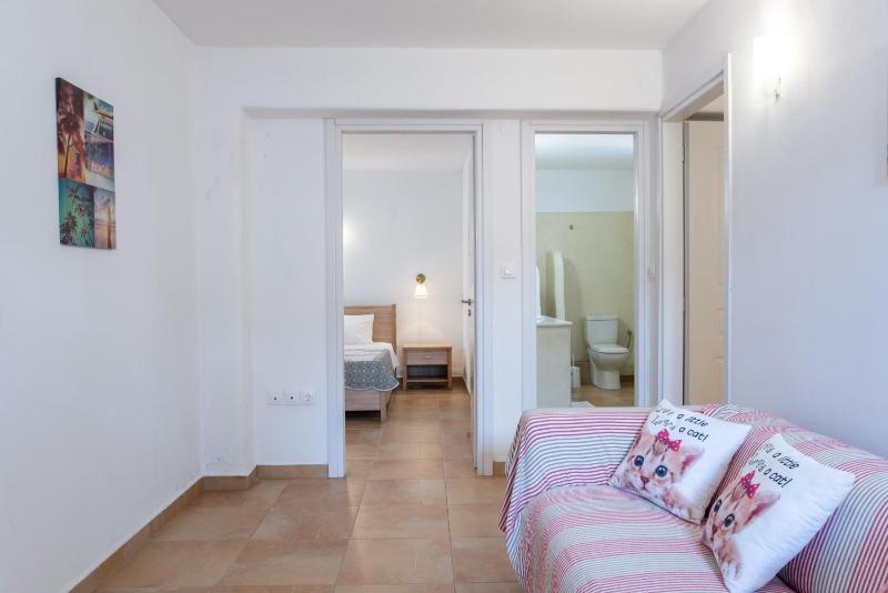 Blue Xenia Villas Paros - image 4