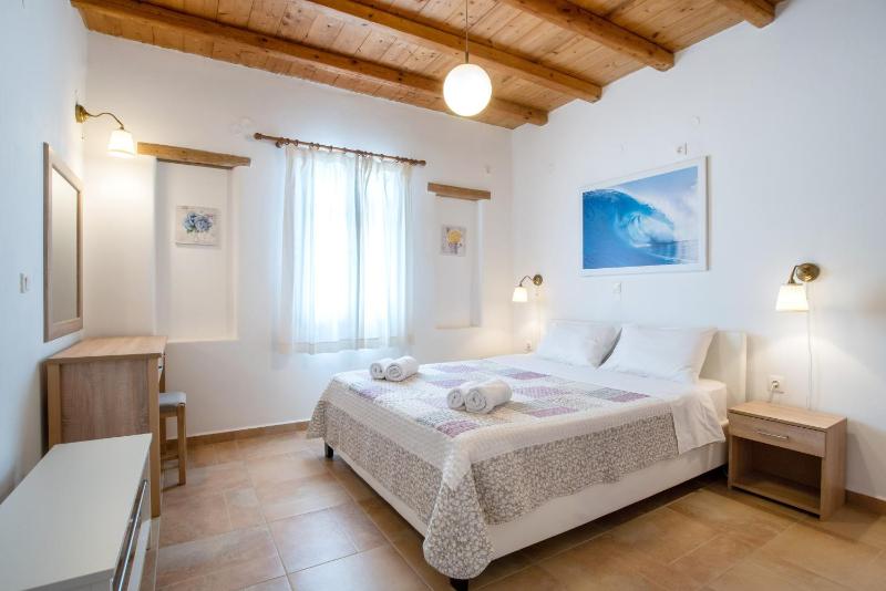 Blue Xenia Villas Paros - image 19