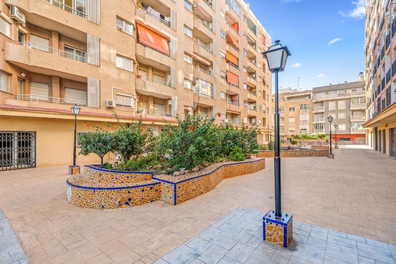 Apartamento a 200m de la Playa - image 10