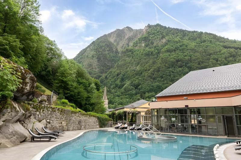 L'Izard Piscine Jacuzzi Parking - image 21