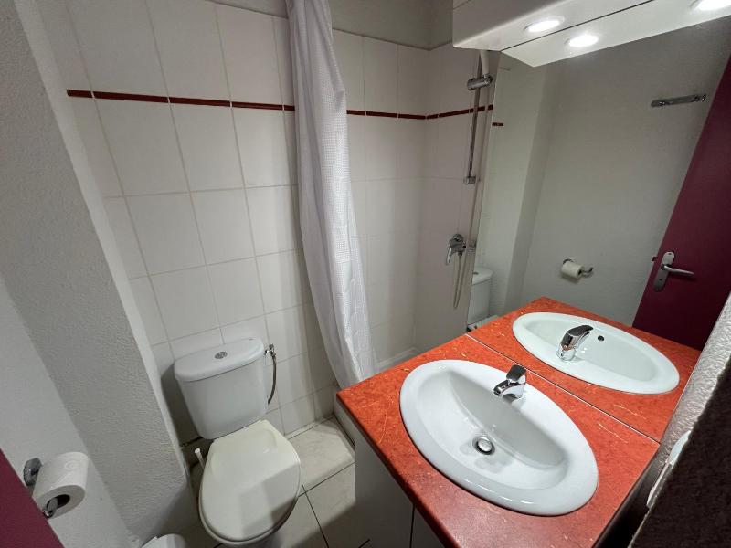 L'Izard Piscine Jacuzzi Parking - image 22