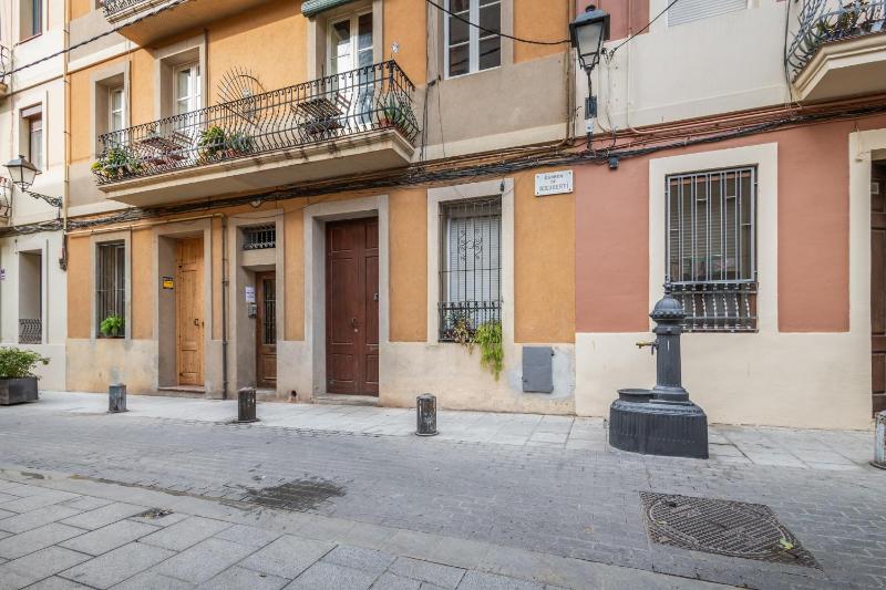 Lovely apartment with terrace - image 14