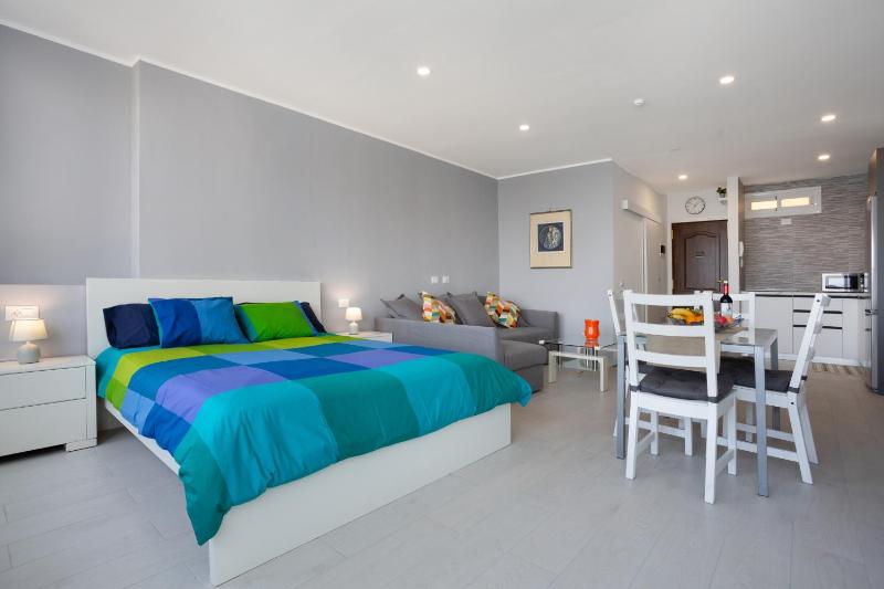 Apartamento Frente Oceano - image 12
