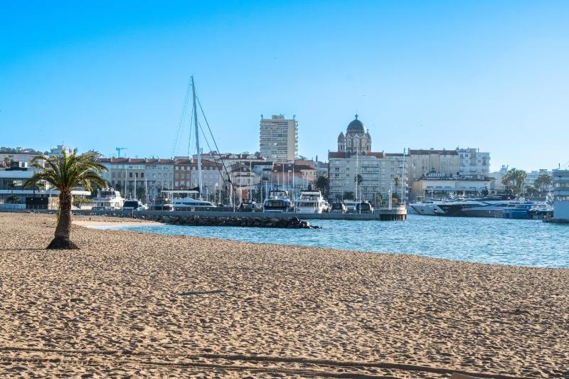 Doux Zéphir proche plage - image 10