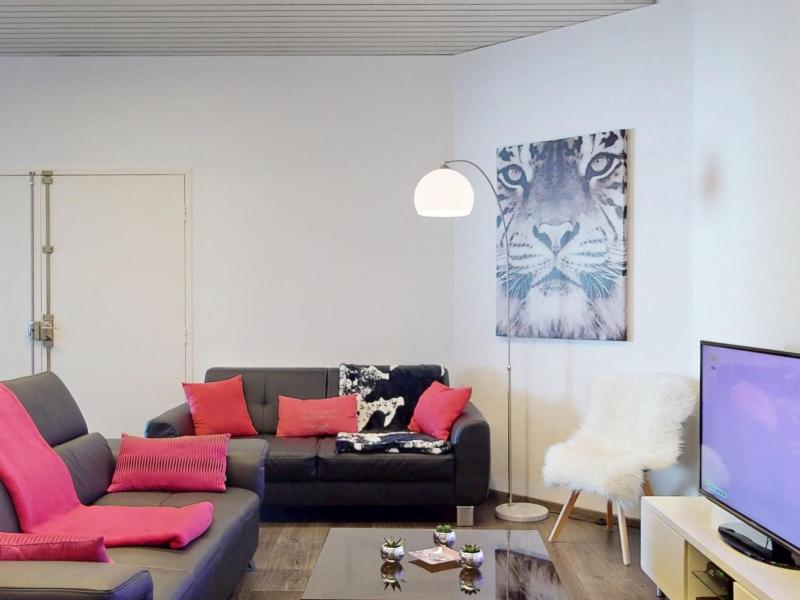 Appartement Rénové 3 Ch. avec Parking Privé Hyper-Centre Colmar - FR-1-744-36 - image 10