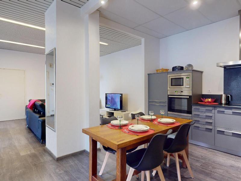 Appartement Rénové 3 Ch. avec Parking Privé Hyper-Centre Colmar - FR-1-744-36 - image 27