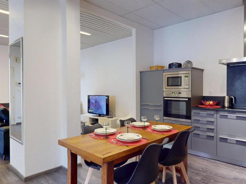 Appartement Rénové 3 Ch. avec Parking Privé Hyper-Centre Colmar - FR-1-744-36 - image 33