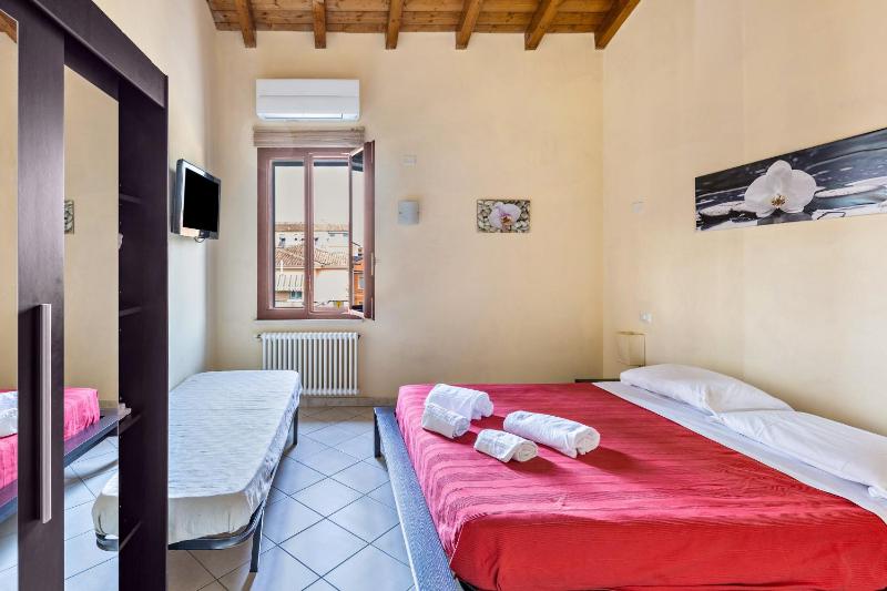 Verona house - image 3