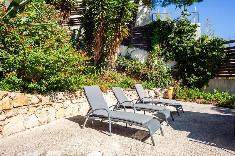 Somptueux appartement avec Jardin - image 9