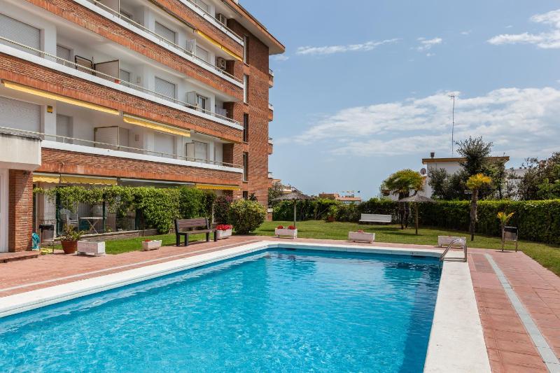 Fada Lloret - image 6