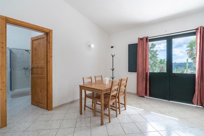 Fiumara Val Di Noto Country Rooms - image 31