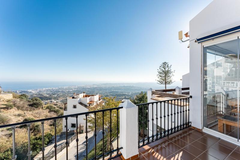 Sierra Mar Penthouse - image 13