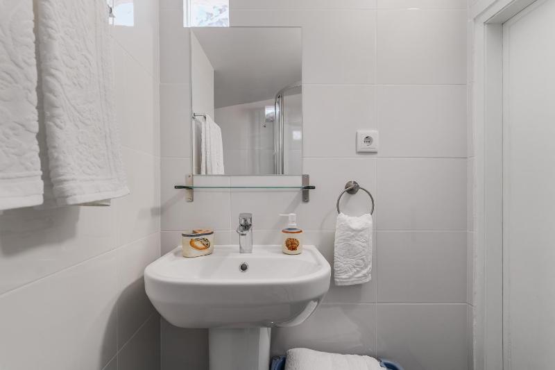 Birre House - image 12