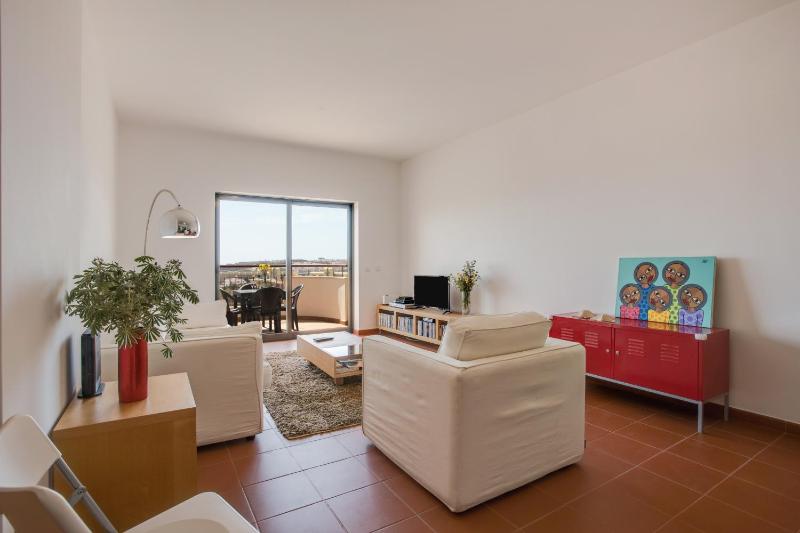 Meia Praia Beach Apartment - image 25