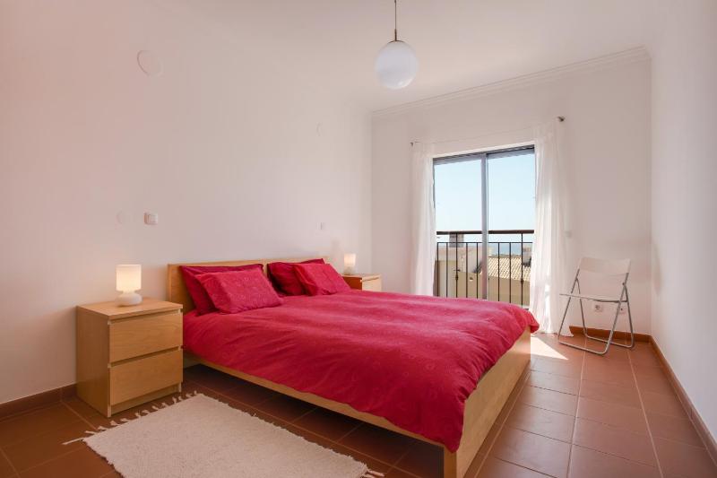 Meia Praia Beach Apartment - image 8